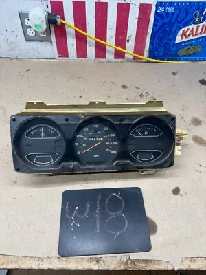 1981 83 84 86 1987 DODGE D150 D350 DASH SPEEDOMETER GAUGE INSTRUMENT CLUSTER 4SP - Image 1 of 4