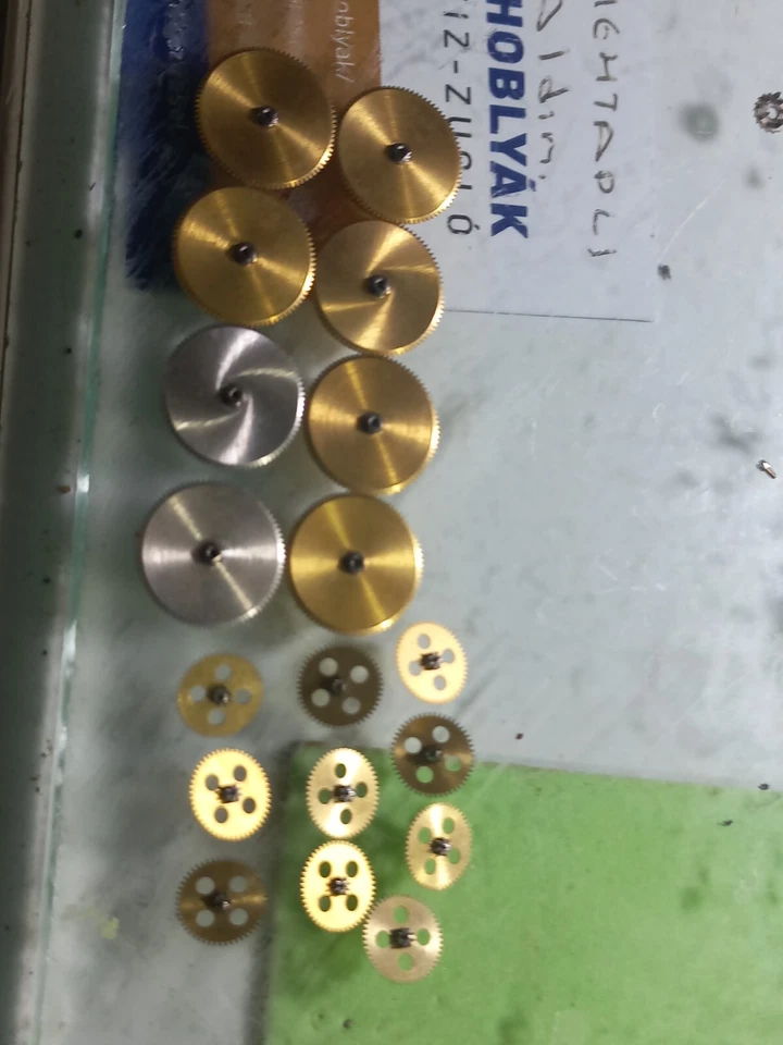 Rolex Watch Movement  Parts Barrel,barrel arbor, driver wheel  Cal.1560/1570 - Image 1 of 1