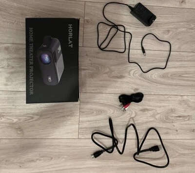 Mini Beamer, 9500 Lumen, Bluetooth Wi-Fi Projektor 1080P Unterstützt, 5G, weiß - Bild 1 von 4