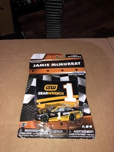 2018 Jamie McMurray GW GearWrench 1:64 scale car NASCAR Authentics - Picture 1 of 4