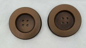 Vintage ~ braun farbiger runder vertiefter Kunststoffknopf - Lot/2 - 1" Durchmesser - Bild 1 von 5