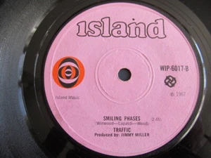 Traffic - hole in my shoe / Smiling phases - 1969 7'' vinyl Island WIP 6017 - Picture 1 of 2