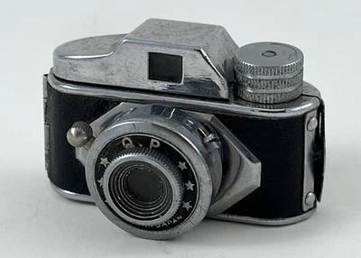 "Cámara fotográfica en miniatura vintage de los años 50 de QP Japón 2 1/4""" Foto 1 de 4