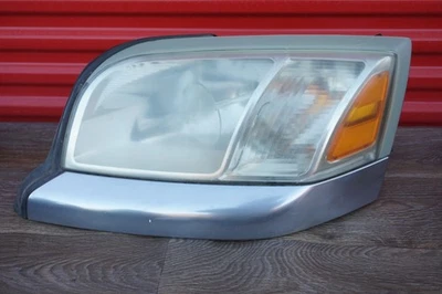 2006-2009 Mitsubishi Raider Left Driver Side Halogen Headlight Head Light Lamp - Image 1 of 4