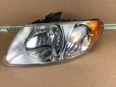 Оригинальная левая передняя фара в сборе со стороны водителя для Dodge Caravan 2004-2007 годов выпуска - Изображение 1 из 4