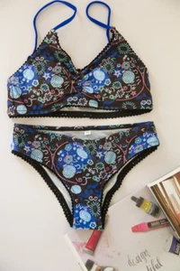 AustraliaWomen sexy Bikini Bandage Push-up Padded Bra Swimsuit Swimwear Bikini - Picture 1 of 5