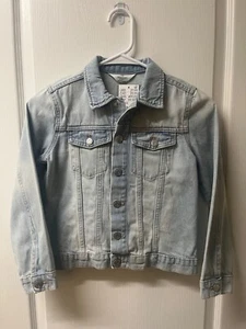 *NEW WITH TAGS* GIRLS H&M LIGHT BLUE DENIM COAT JACKET - SIZE 8 - Picture 1 of 4