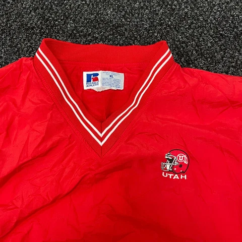 Vintage Russell Athletic Utah College Football Pullover Jacket - Mens Small Cover