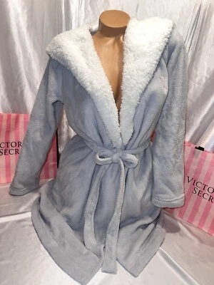 Bata Victoria's Secret Spa Vellón Borde Suer Suave XS/S Gris Claro Foto 1 de 3