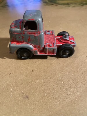 camión tootsietoy rojo Foto 1 de 4