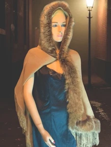 Ashley Stewart Damen beige Pullover Cape Wickel Fellbesatz Hoodie leicht - Bild 1 von 3