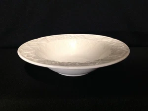 Mikasa English Countryside White (1) Imperfect Fruit Dessert (Sauce) Bowl Stain - Picture 1 of 15