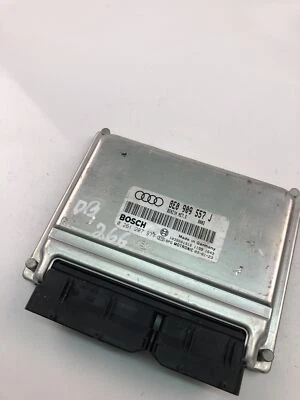 Centralina motore AUDI A4 8E2, B6 8E0907557J 0261207977 ECU 2004 27200129 - Immagine 1 di 4
