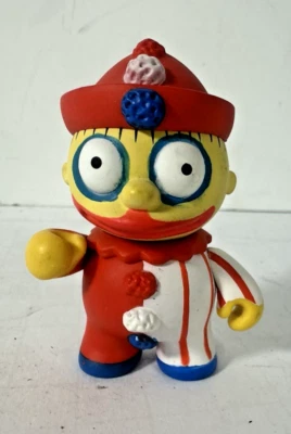 Kidrobot Los Simpson Treehouse of Horror - Figura de vinilo payaso Ralph Wiggum Foto 1 de 4