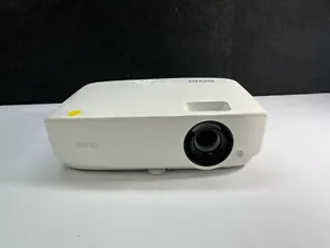 BENQ MW526AE WXGA DLP PROJECTOR 3300 LUMEN - 317 LAMP HRS - Picture 1 of 12