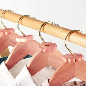 Natural Cedar Wood Balls & Moth Repellent Rings Hanger Drawea3d81324 T5U3 - Picture 1 of 14