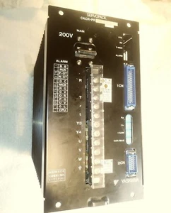 Servopack Yaskawa, CACR-PR07AC3FSY42, 200v Servo Drive - Imagen 1 de 3