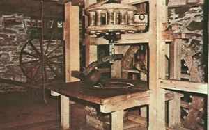 Saunderstown Rhode Island, Snuff Mill Gilbert Stuart Birthplace Vintage Postcard - Picture 1 of 2