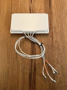 Cisco Aironet Antenna Direzionale Dual Band 4 Porte AIR-ANT2566P4W-R - Usato - Foto 1 di 7