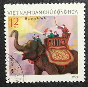 Vietnam Scott #725 Used - Picture 1 of 2