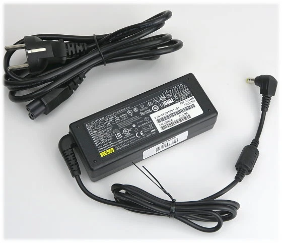 Original Fujitsu 90W Netzteil für Lifebook E544 E546 E547 E554 E556 E557 E733 - Bild 1 von 1