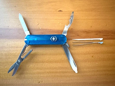 Navaja suiza Victorinox Rambler 58 mm transparente turquesa 7 herramientas excelente Foto 1 de 4