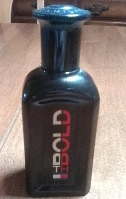 TH BOLD por Tommy Hilfiger 1.0oz (30ml) EDT spray hombres Foto 1 de 2