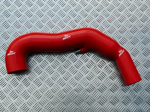 Land Rover Defender 300 TDI Turbo to Airbox Boost Silicone Hose ESR2731 - Picture 1 of 11
