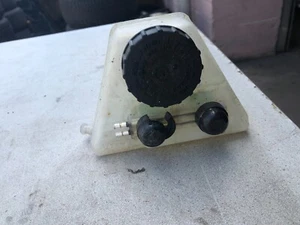 Depósito líquido frenos mercedes w124 300ce - Imagen 1 de 2