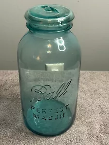 QUART BLUE BALL PERFECT MASON JAR #7 with glass lid - Picture 1 of 2