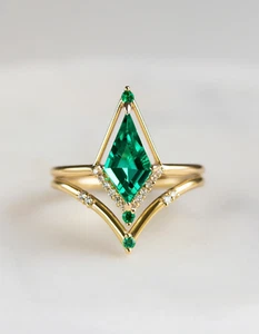 Emerald ring set for women may birthstone ring emerald ring with band - Picture 1 of 7