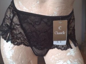 Medium - New Chantelle Lingerie Short Style Ladies Brief  Black UK Medium (2804) - Picture 1 of 2