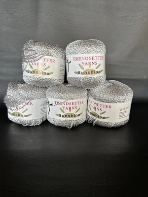 Lote HILOS TRENDSETTER Sunshine #126051 color gris #14 85 m- 95 yardas - 5 rollos Foto 1 de 4