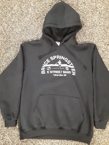 Bruce Springsteen World Tour 23 Black Car Garphic Print Hoodie Bayside Large USA - Picture 1 of 9