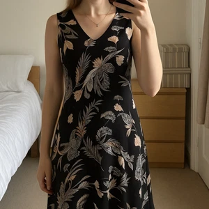 WALLIS PETITE Black Pink Floral Leaves Dress - Size 8 UK - Picture 1 of 6