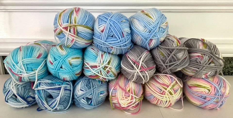 Lot of 3 SIRDAR HAYFIELD BABY BLOSSOM CHUNKY Yarn Bulky Acrylic Nylon Gray Blue - Image 1 of 1