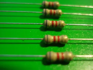 Resistor (5) 1/4w 8.2k ohm 5% Carbon Film Resistors in Canada - Bild 1 von 1