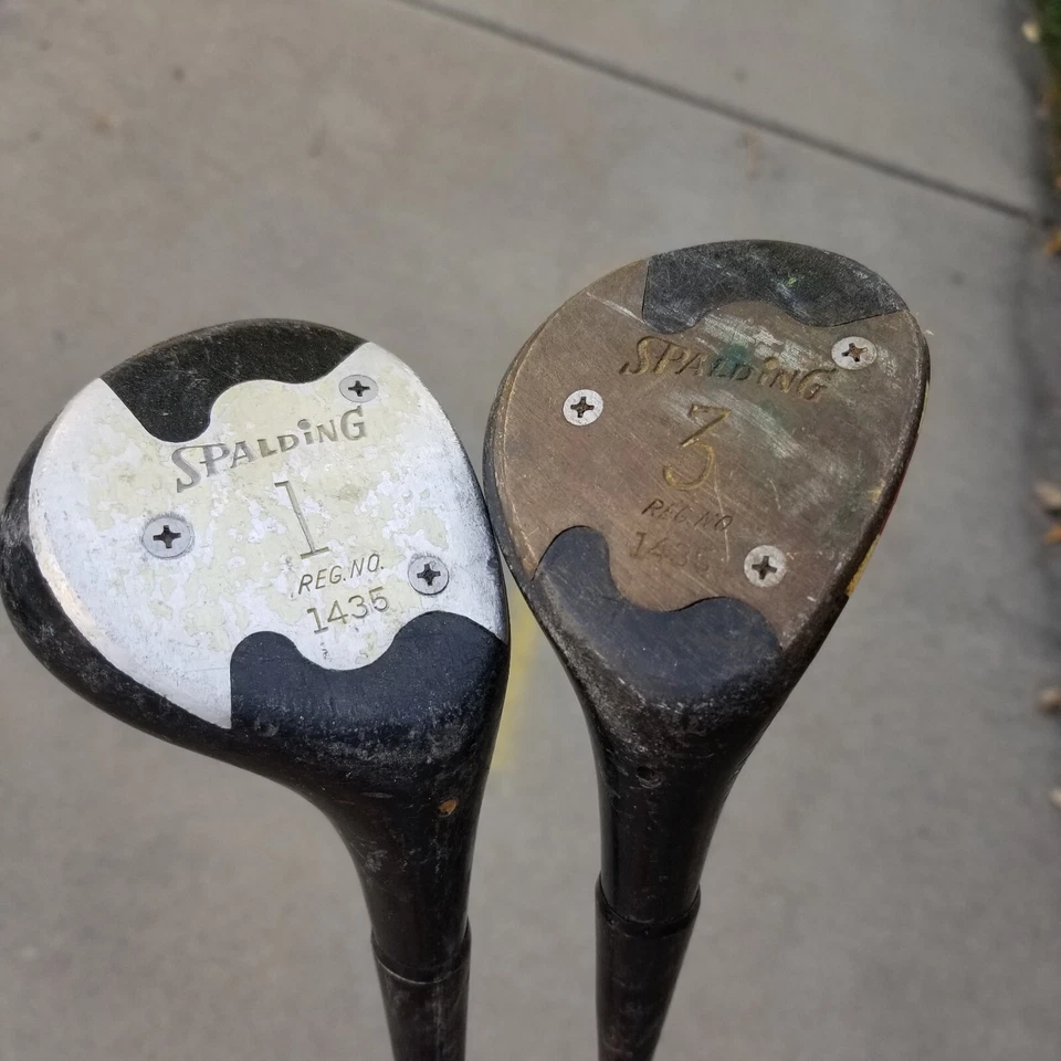 Juego de 2 controladores de madera de caqui Spalding Pace Setter para diestros vintage Foto 1 de 4