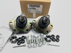 (2) OEM GM 22156908 Front Lower Suspension Ball Joints - 4WD MODELS ONLY - Picture 1 of 3