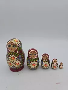 Vintage handbemalte 5 Stück russische verschachtelte Puppen rot Blumen signiert - Bild 1 von 9