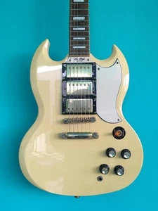 Epiphone G-400 Custom E-Gitarre Mahagoni 3 HB Gold Teile gebraucht - Bild 1 von 4