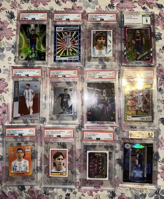 LOTE DE COLECCIÓN DE CARTAS CLASIFICADAS MESSI (THE GOAT—12 cartas en total) 🔥🔥🔥🔥 Foto 1 de 4