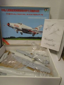 Sino-Models The P.A.L Naval Aviation F-711 Chinese Fighter 1:48 Modell & Extras - Bild 1 von 12