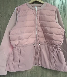 Chaqueta para mujer Lululemon con relleno de plumón cintura ceñida en rosa decorativo talla XL nueva - Imagen 1 de 8