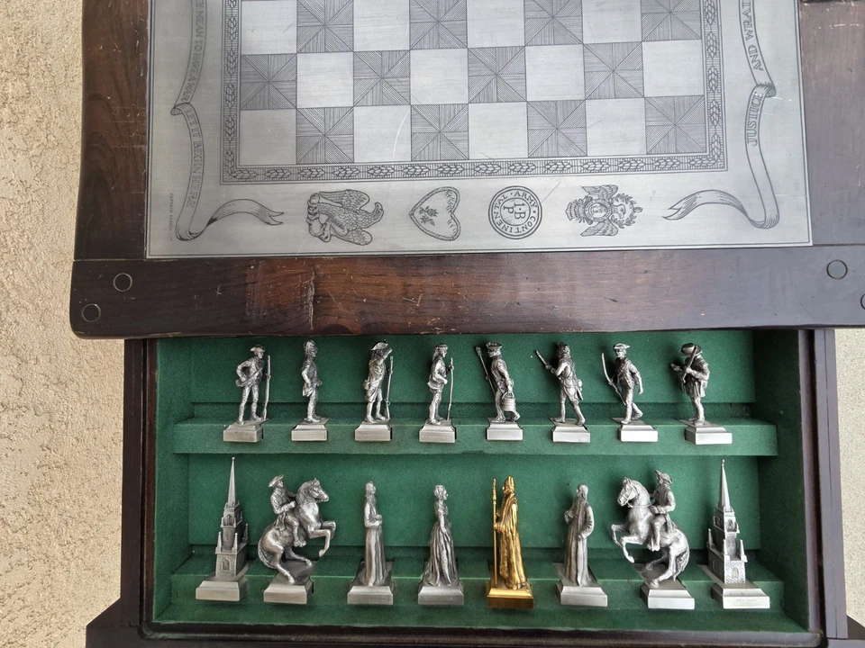 TABLERO DE AJEDREZ VINTAGE  Foto 1 de 4