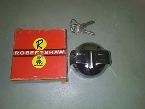 Chevrolet Corvair 1960 tapa de gasolina con bloqueo - Imagen 1 de 2