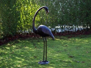 Bronze Figur großer stehender Flamingo exotisch Vogel Gartendekoration - Bild 1 von 1