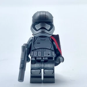 LEGO® Star Wars Minifiguren - Captain Phasma sw0684 - Minifigur aus Set 75103 - Picture 1 of 4