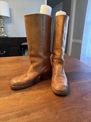 vintage Frye Tan Campus Boots Women’s Eight very rare - Image 1 of 4