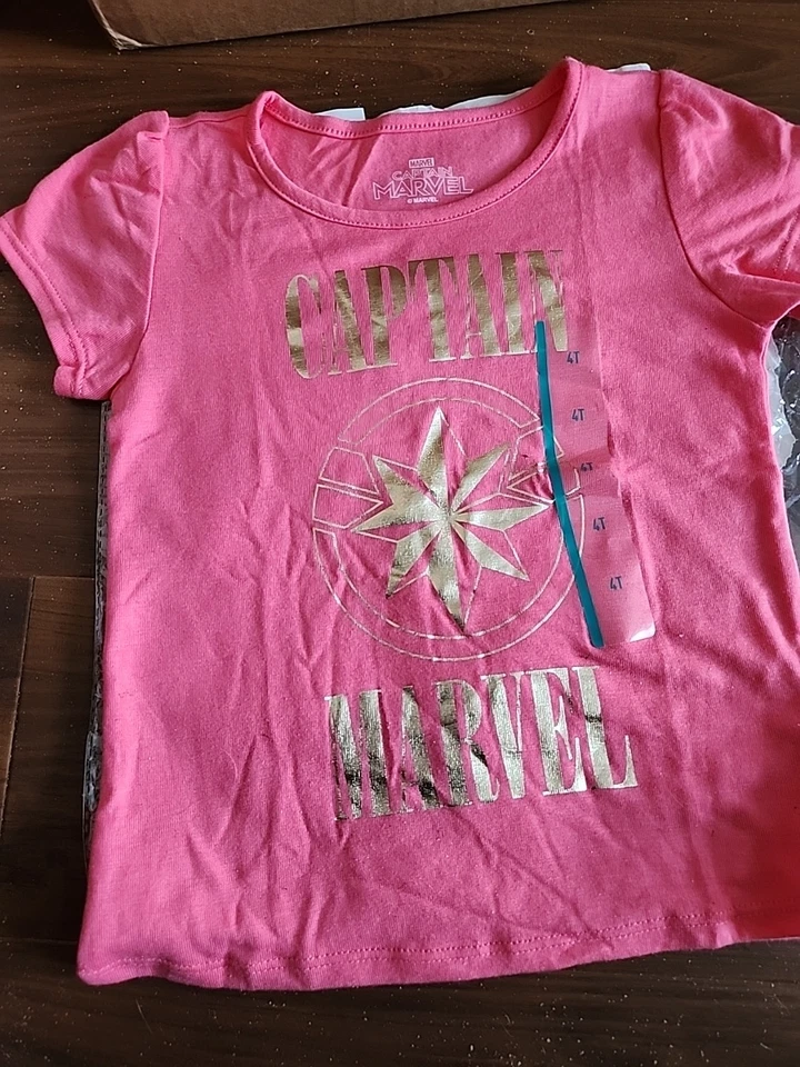 Captain Marvel Kids Tshirt 4T - Image 1 of 3